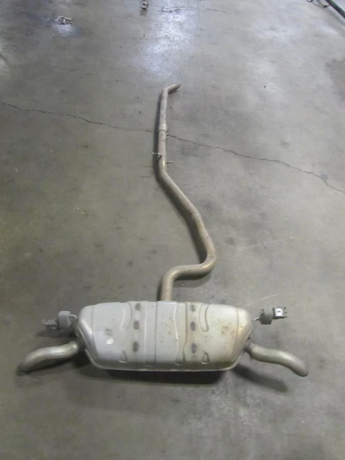 Volkswagen Tiguan 2.0L Dual Tip AWD Used OEM Exhaust Muffler