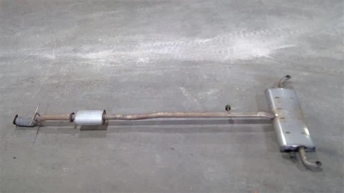 2020 Volvo XC40 32317050 Used OEM Exhaust Muffler