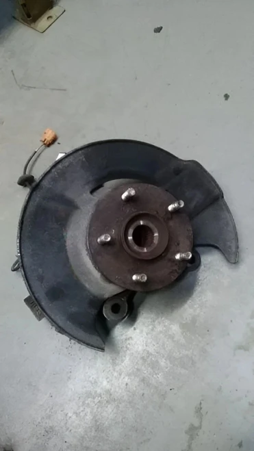 2003-2006 Acura MDX Front Left/Driver Used OEM Steering Knuckle Spindle