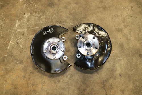 2007-2009 Acura MDX Front Left & Right Used OEM Steering Knuckle Spindle