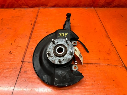 2004-2005 Acura TSX Front Right/Passenger Used OEM Steering Knuckle Spindle