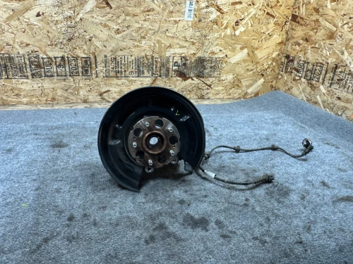 2015-2020 Acura TLX Rear Left/Driver AWD SH-AWD With Hub Used OEM Steering Knuckle Spindle