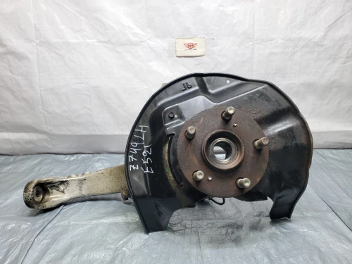2005-2012 Acura RL 51215SJA010 Front Left/Driver With Hub Used OEM Steering Knuckle Spindle