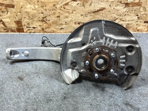 2022-2024 Acura MDX Front Left/Driver FWD With Hub Used OEM Steering Knuckle Spindle