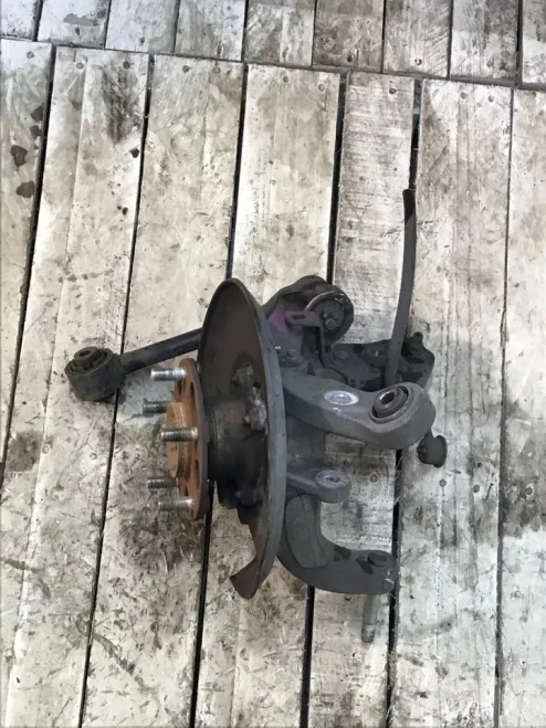 2004 Acura TSX Rear Right/Passenger Used OEM Steering Knuckle Spindle