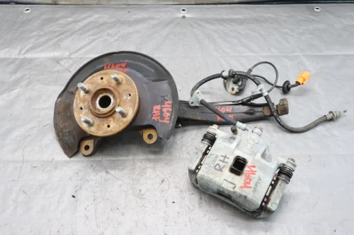 2000 Acura Integra Front Right/Passenger Used OEM Steering Knuckle Spindle
