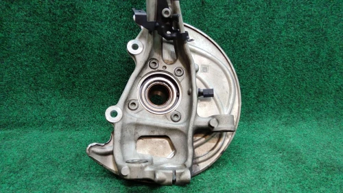 2017-2019 Audi A4 8W0407253F 8W0407625A Front Left/Driver Used OEM Steering Knuckle Spindle