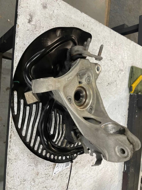 2022-2024 Audi RS3 Front Right/Passenger AWD With Hub Used OEM Steering Knuckle Spindle