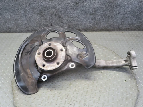2013-2015 Audi RS5 Front Left/Driver AWD With Hub Used OEM Steering Knuckle Spindle