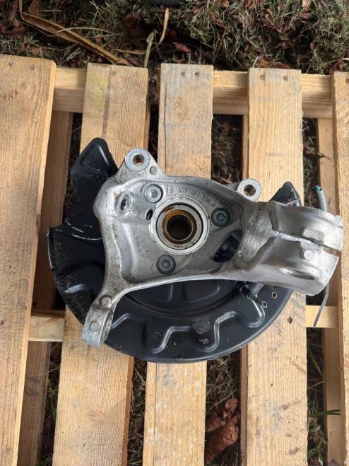 2015-2025 Audi A3 Front Right/Passenger FWD Used OEM Steering Knuckle Spindle