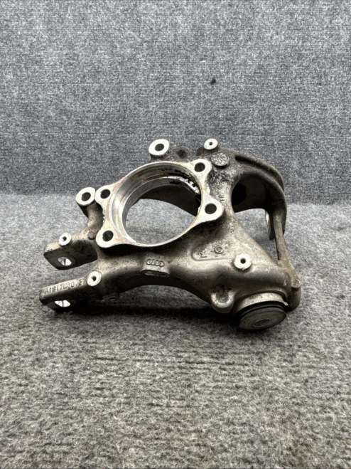 2012-2018 Audi A6 8R0505436C Rear Right/Passenger Used OEM Steering Knuckle Spindle