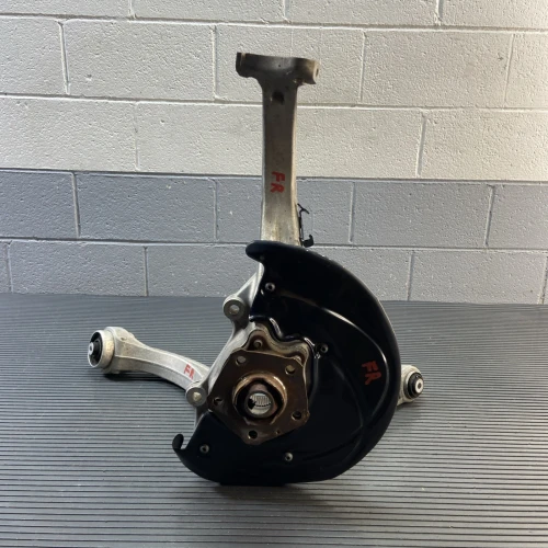 2017-2026 Audi Q7 Front Right/Passenger With Hub Used OEM Steering Knuckle Spindle