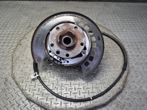 2011-2015 Audi Q7 Rear Right/Passenger AWD With Hub Used OEM Steering Knuckle Spindle