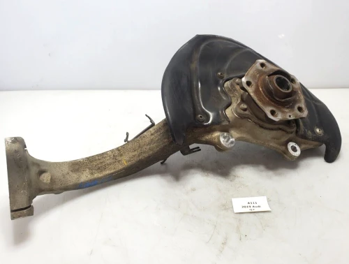 2017-2023 Audi Q7 Front Right/Passenger With Hub Used OEM Steering Knuckle Spindle