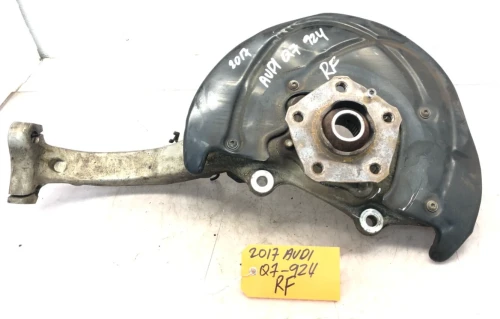 2017-2024 Audi Q7 Front Right/Passenger Quattro Used OEM Steering Knuckle Spindle