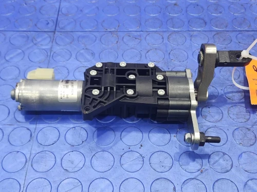 2017 Audi Q7 Right/Passenger Used OEM Steering Knuckle Spindle
