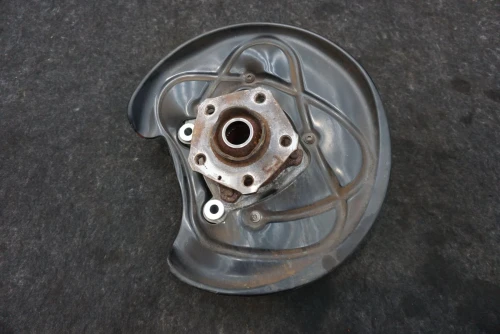 2017 Audi Q7 4M0505431P Rear Left/Driver With Hub Used OEM Steering Knuckle Spindle