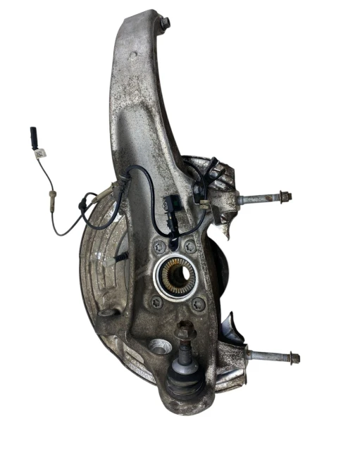 2018-2023 BMW M5 Front Right/Passenger Used OEM Steering Knuckle Spindle