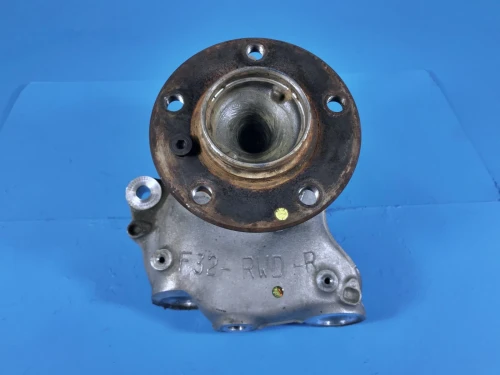 2014-2019 BMW 428i Front Right/Passenger RWD With Hub Used OEM Steering Knuckle Spindle