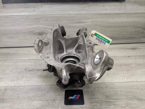 2021 BMW 330i Rear Right/Passenger With Bearing Used OEM Steering Knuckle Spindle