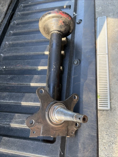 2002 BMW Front Used OEM Steering Knuckle Spindle