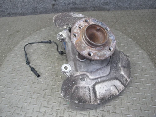 2012-2016 BMW 3 Series Front Right/Passenger RWD With Hub Used OEM Steering Knuckle Spindle