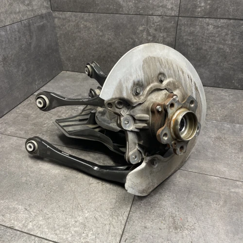2019-2023 BMW 330i Rear Left/Driver Used OEM Steering Knuckle Spindle