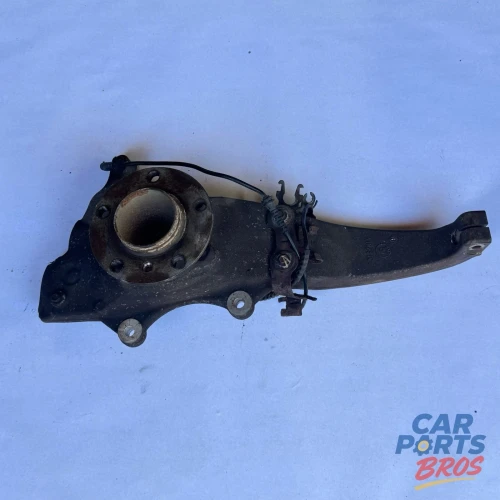 BMW 528i 31216775769 Front Left/Driver Used OEM Steering Knuckle Spindle