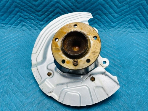 2007-2013 BMW 335i Front Right/Passenger With Hub Used OEM Steering Knuckle Spindle