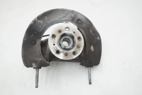 BMW M4 31208095650 Front Right/Passenger With Hub Used OEM Steering Knuckle Spindle