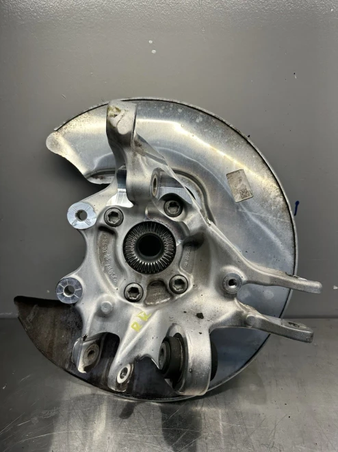 2021-2024 BMW M3 Rear Right/Passenger Used OEM Steering Knuckle Spindle