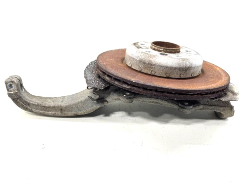 2011-2016 BMW 650i 31216775770 Front Right/Passenger RWD Used OEM Steering Knuckle Spindle