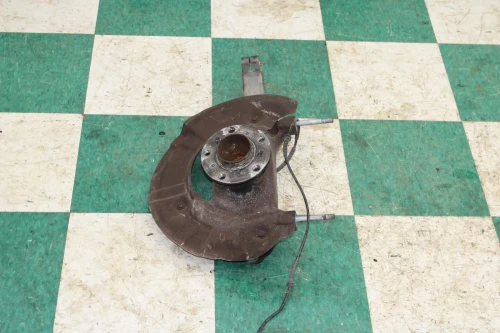 2012-2016 BMW M5 Front Left/Driver With Hub Used OEM Steering Knuckle Spindle