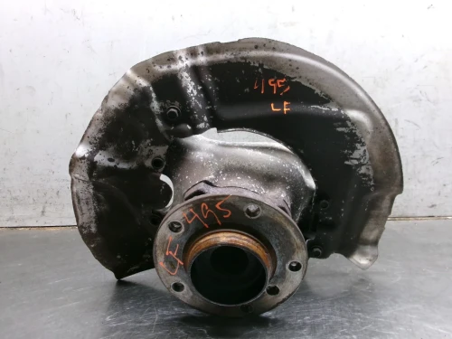 2004-2007 BMW 525i Front Left/Driver RWD Used OEM Steering Knuckle Spindle