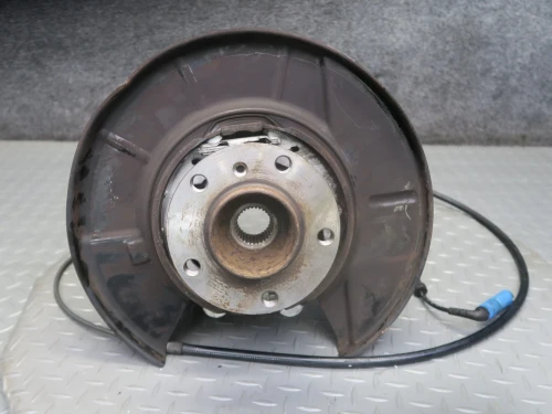 2004-2006 BMW X5 Rear Right/Passenger AWD With Hub Used OEM Steering Knuckle Spindle