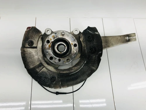 2012-2018 BMW 650i Front Right/Passenger xDrive With Hub Used OEM Steering Knuckle Spindle