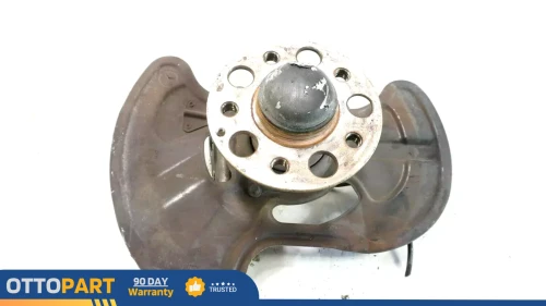 2001-2006 BMW Front Right/Passenger With Hub Used OEM Steering Knuckle Spindle