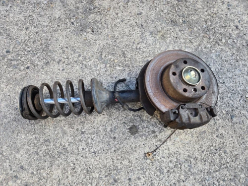 1991-1995 BMW 525i Front Right/Passenger Used OEM Steering Knuckle Spindle