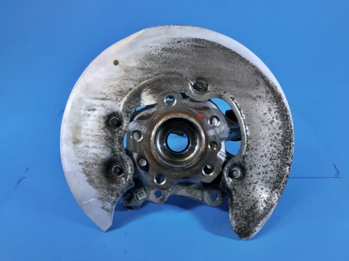 2020-2024 BMW 3 Series Rear Left/Driver With Hub Used OEM Steering Knuckle Spindle