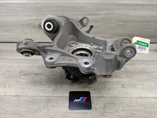 2019 BMW 330i Rear Left/Driver With Bearing Used OEM Steering Knuckle Spindle