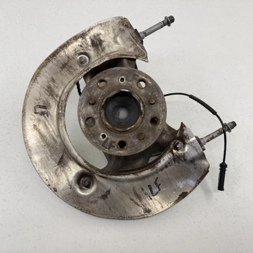 2021-2026 BMW M3 Front Left/Driver RWD Used OEM Steering Knuckle Spindle