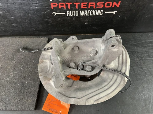 2009-2016 BMW Z4 31216773209 Front Left/Driver Used OEM Steering Knuckle Spindle
