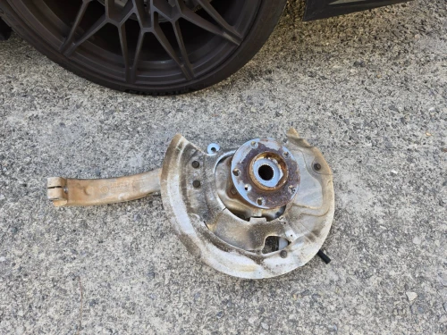2007-2018 BMW X6 Front Left/Driver Used OEM Steering Knuckle Spindle