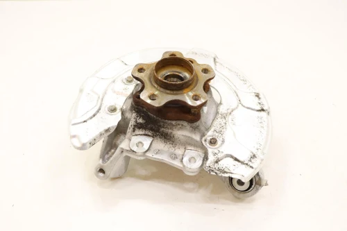 2017-2023 BMW 530i 6866337 Rear Left/Driver With Hub Used OEM Steering Knuckle Spindle
