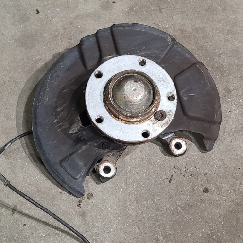 1996-2002 BMW Z3 31211092080 Front Right/Passenger RWD Used OEM Steering Knuckle Spindle