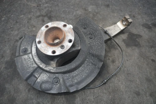 2009 BMW 750i 31216775768 Front Right/Passenger Used OEM Steering Knuckle Spindle