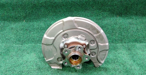 2019-2025 BMW X5 33306876652 33406890073 Rear Right/Passenger Used OEM Steering Knuckle Spindle