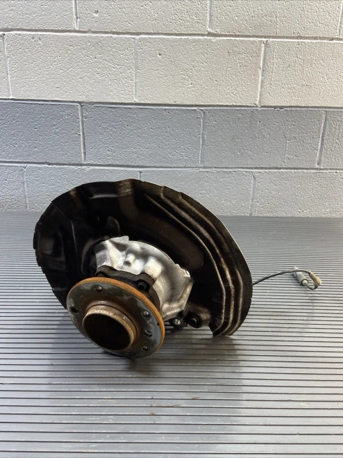 2006-2016 BMW 135i Front Left/Driver RWD Used OEM Steering Knuckle Spindle