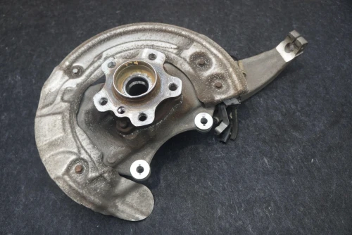 2016-2020 BMW 750i 31206884379 Front Left/Driver Used OEM Steering Knuckle Spindle