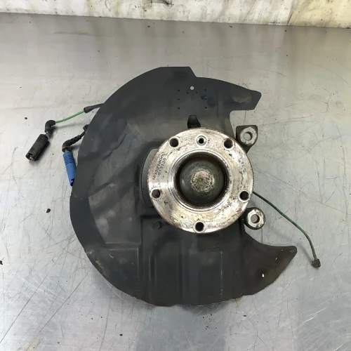 2003-2006 BMW 330i Front Left/Driver RWD Used OEM Steering Knuckle Spindle